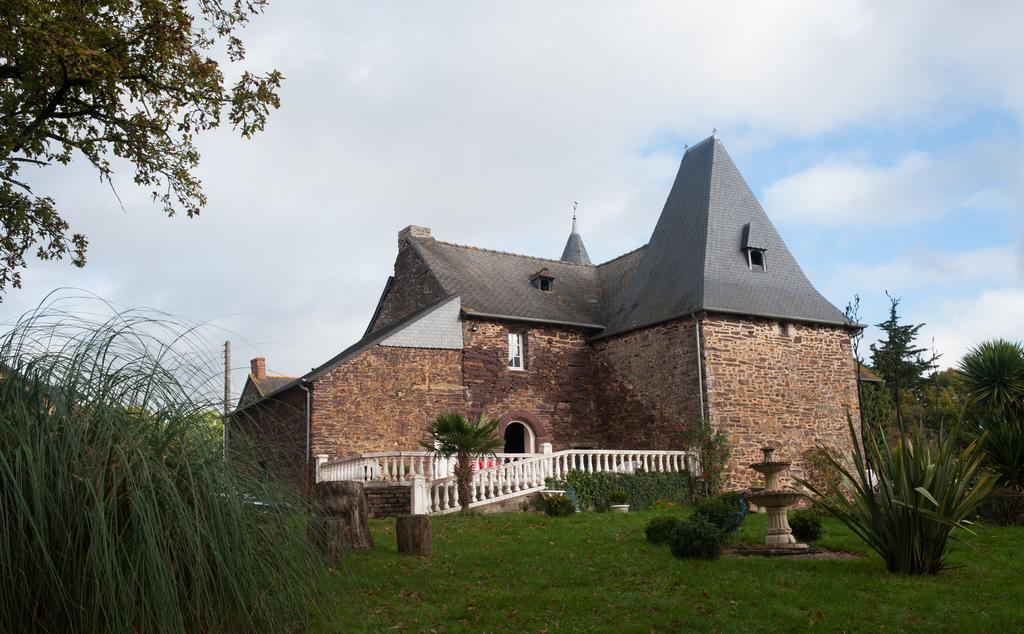 Manoir La Haie Chapeau Saint-Thurial Zewnętrze zdjęcie